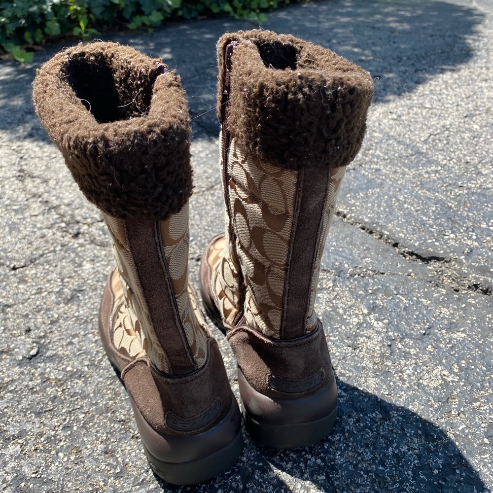 Coach boots brown size 7 - Picture 2 of 3
